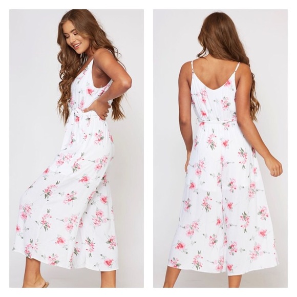 White floral Short Sleeve Jumpsuit - Picture 2 of 2